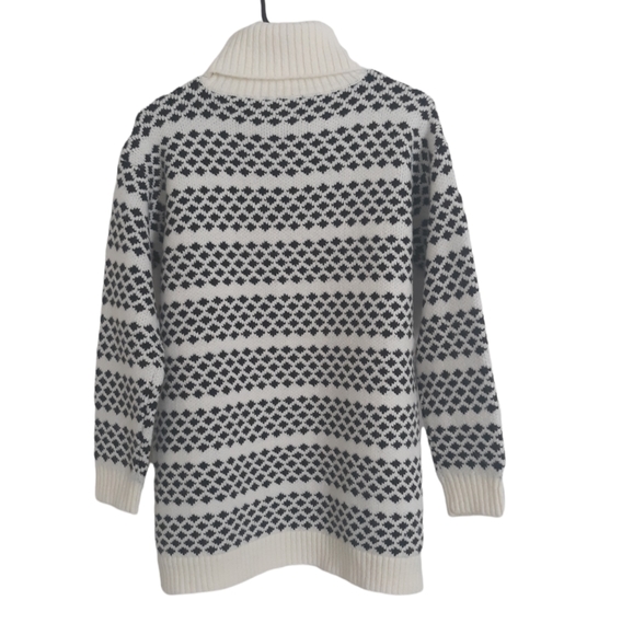 Ann Taylor Petite Sz SP Turtleneck Wool Blend Sweater - Picture 3 of 15